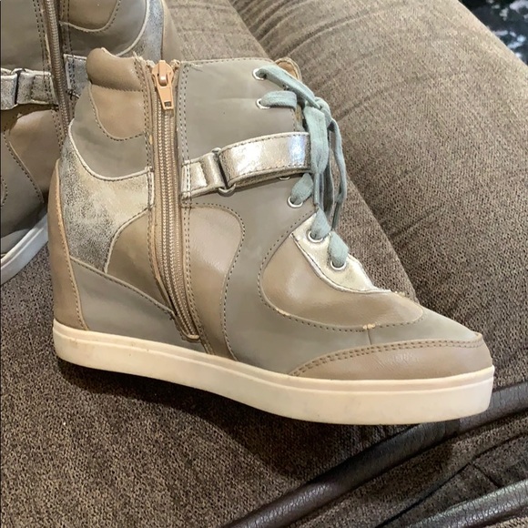 High heel sneakers size 6 - Picture 3 of 6